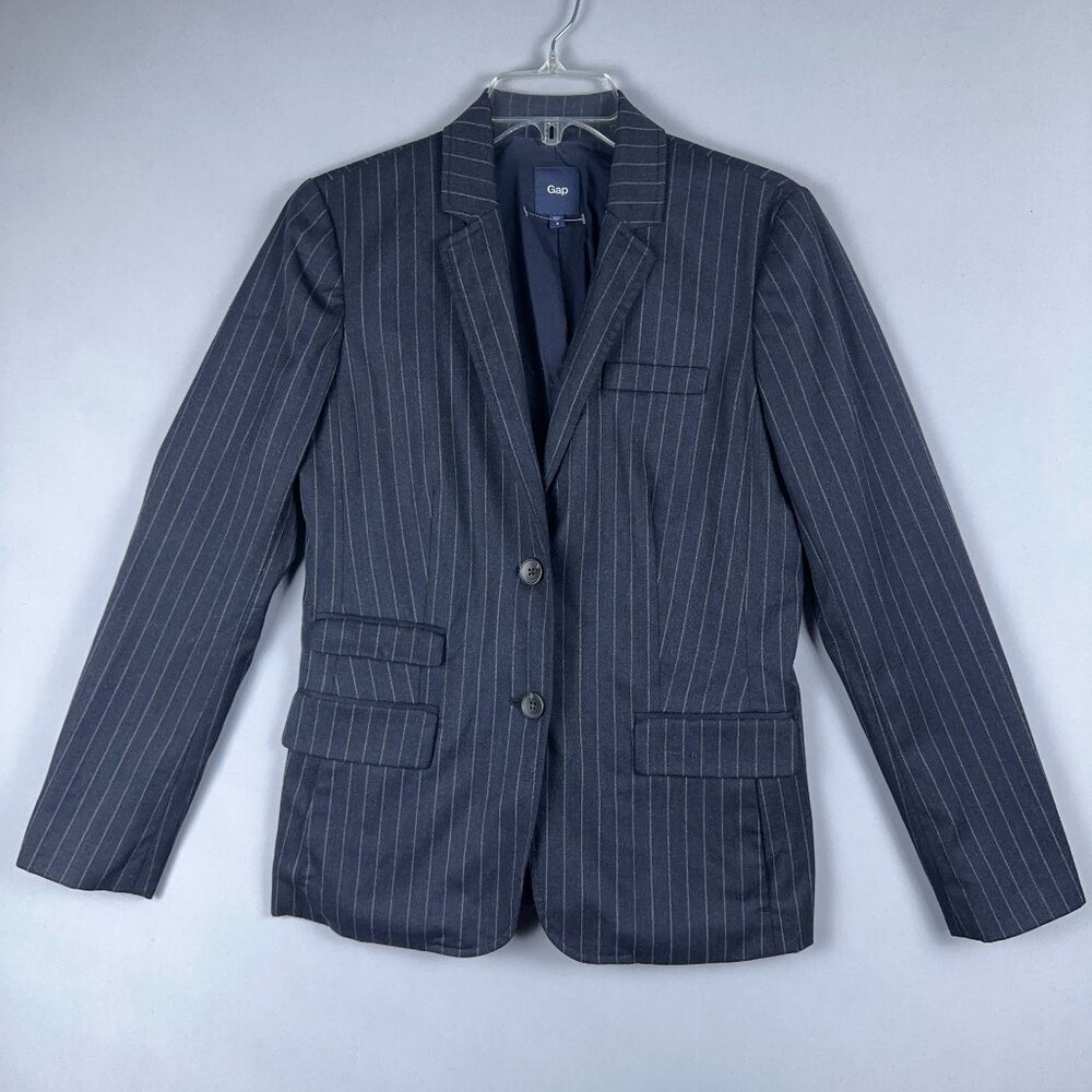 Gap Blazer Jacket Men Sports Coat Pinstripe  Two-button  Size 8 Front Pockets Bl